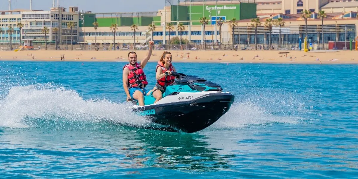Drive a jet ski without license in Barcelona