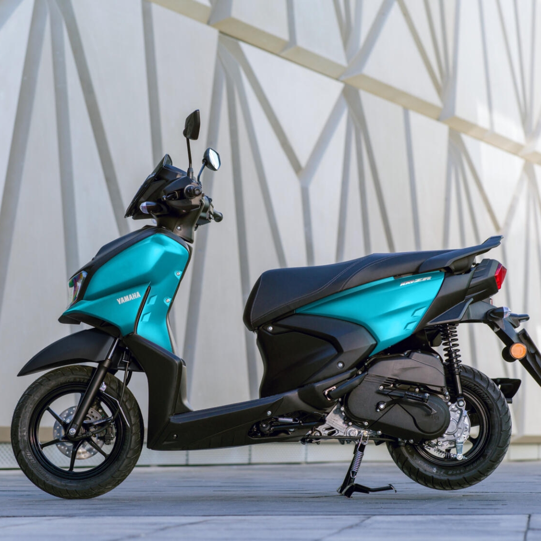 Louer un scooter 125cc pour deux personnes à Barcelone Louer un scooter 125cc pour deux personnes à Barcelone
